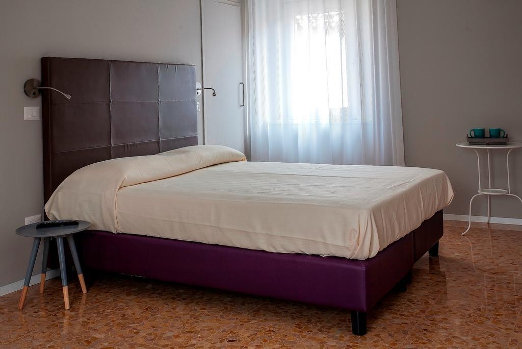 Guest House Viaroma San Severino Marche Exterior foto
